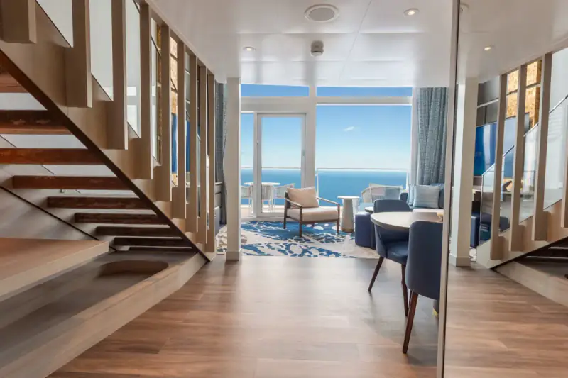 Icon Loft Suite