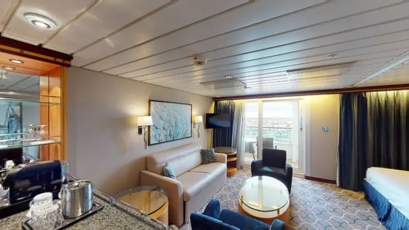 Grand Suite 1 Bedroom, official Royal Caribbean category example