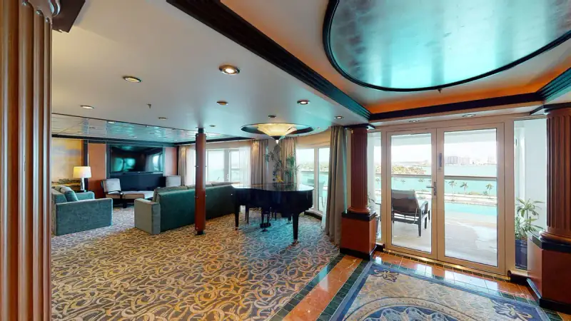 Royal Suite, official Royal Caribbean category example