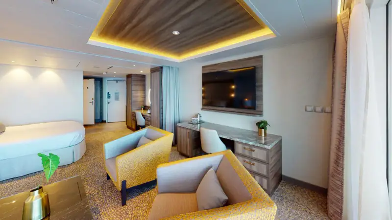 Grand Suite - 1 Bedroom, official Royal Caribbean category example