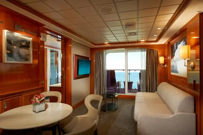 Official Norwegian Star stateroom interior