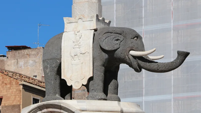 Catania’s black lava-stone elephant fountain in Piazza del Duomo