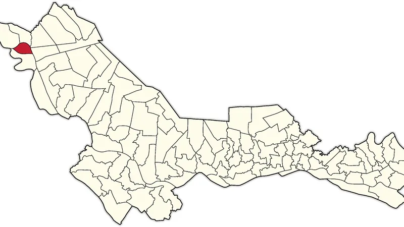 Locator map of Đồng Tháp province with Long Khánh commune highlighted in red, showing geographic context rather than a cruise landing