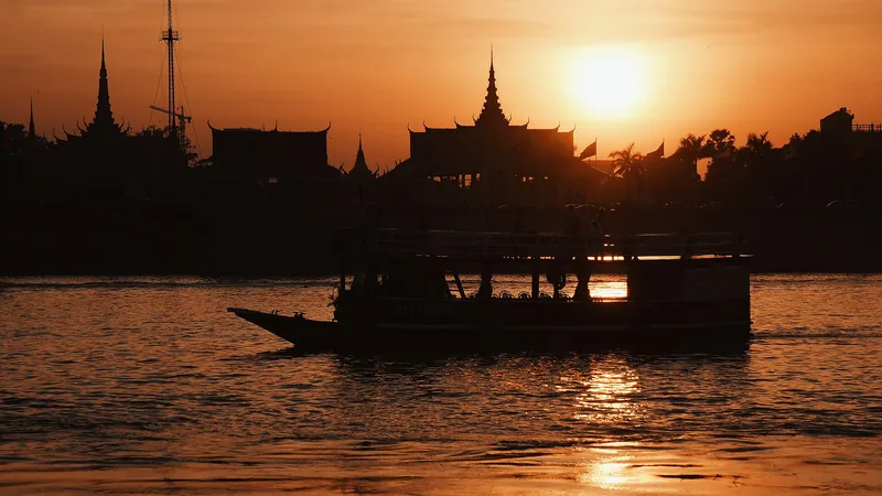 A tour boat on the Mekong at Phnom Penh
