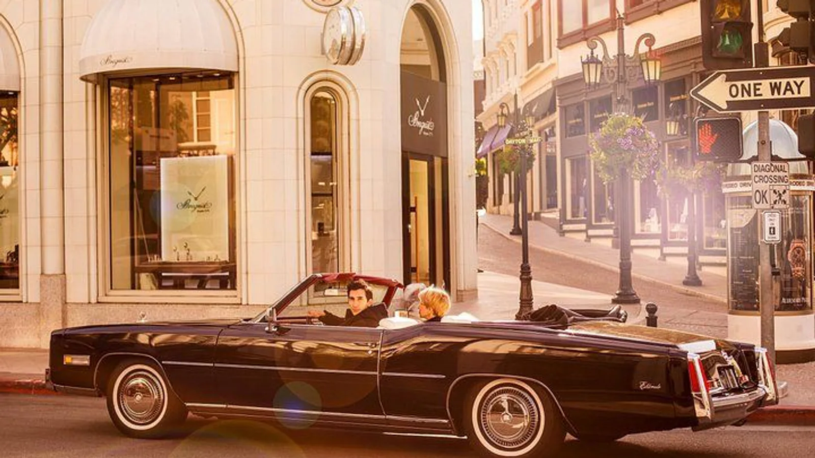 Classic Convertible Car Tour of Los Angeles excursion