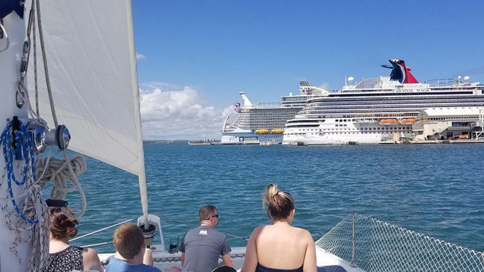 San Juan Bay Day Sail with Drinks Included excursion