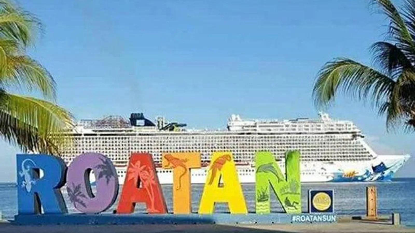 Goodman's Island-Style Roatán Highlights Tour excursion