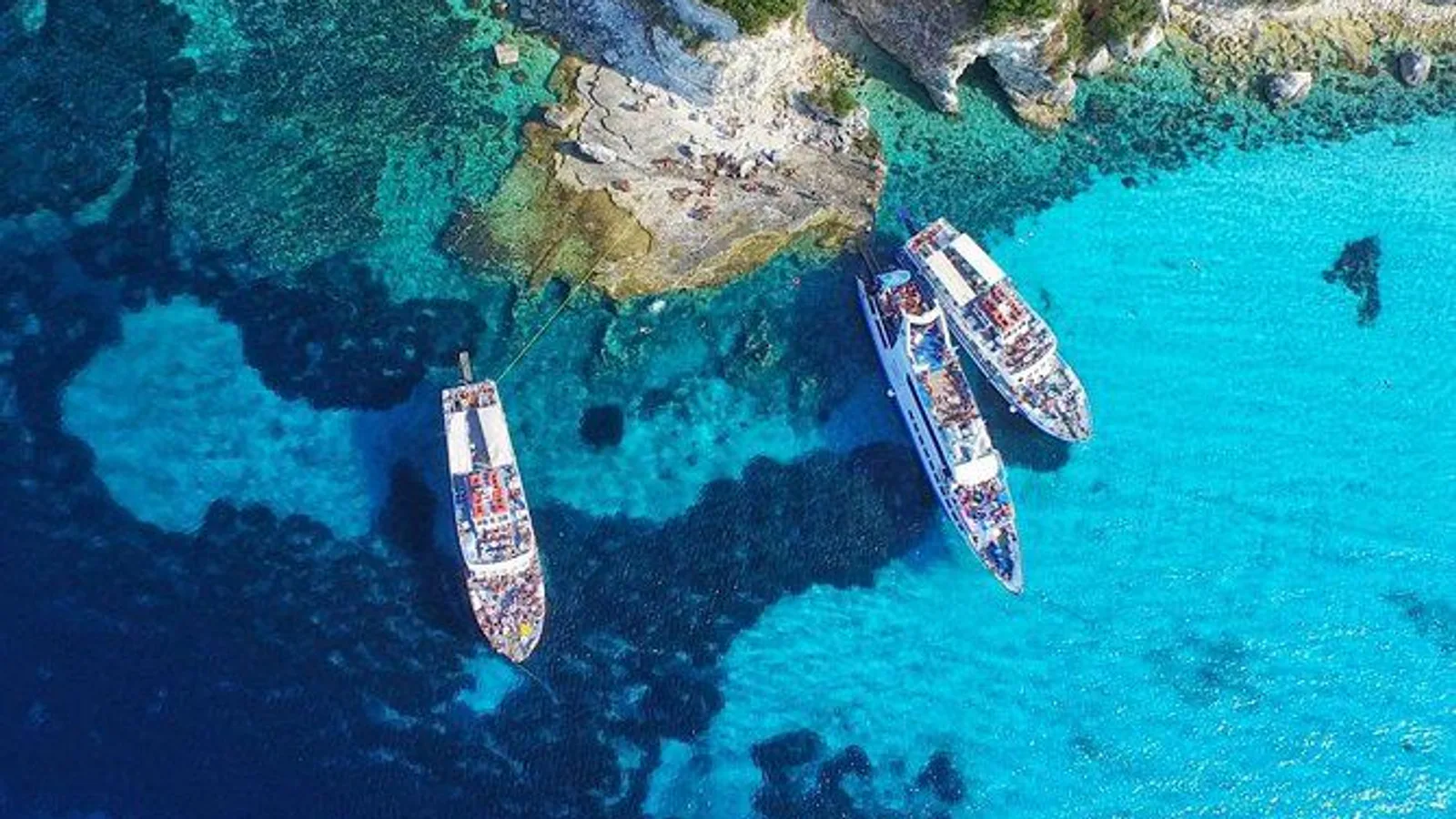 Full-Day Paxos, Antipaxos and Blue Caves Boat Tour from Corfu excursion