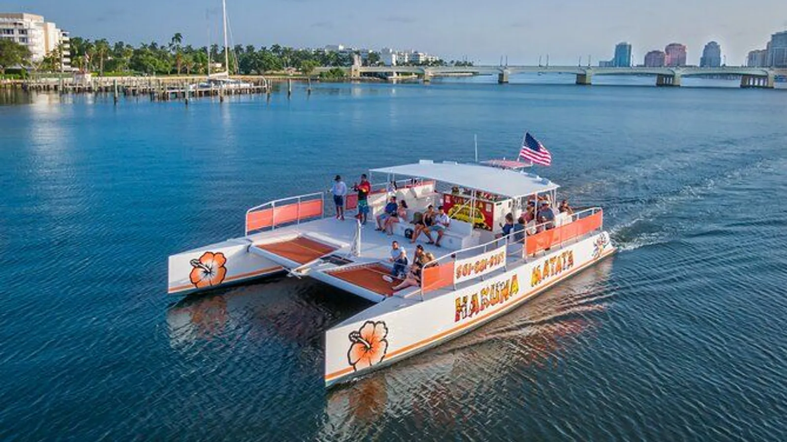 Sightseeing Hakuna Matata Catamaran Cruise in Palm Beach excursion