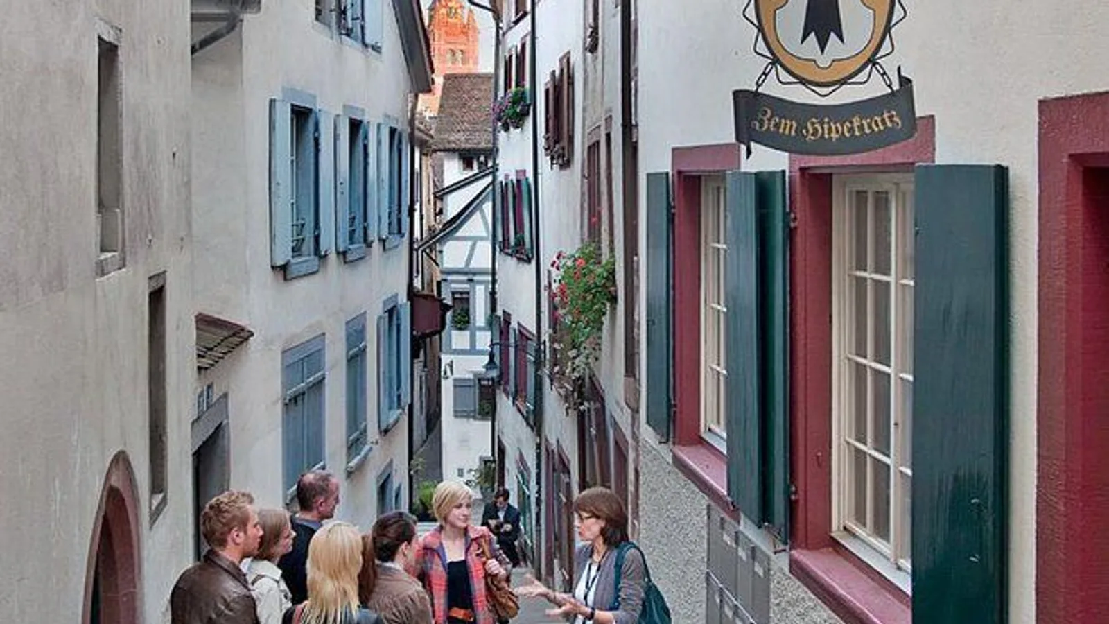 Stories of Basel's Old Town excursion
