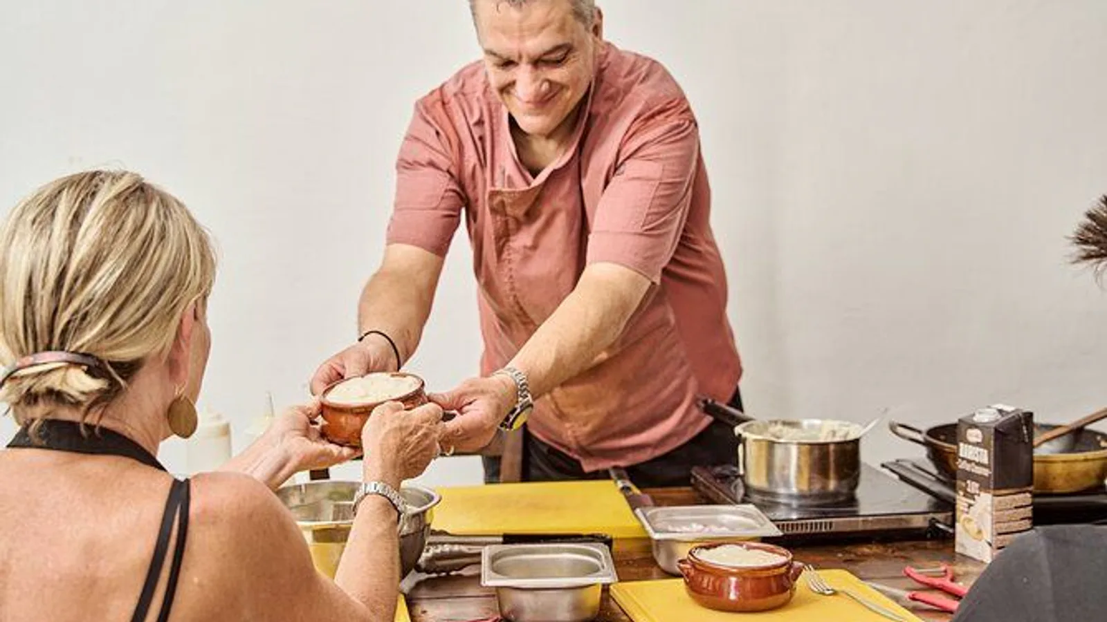 Award-Winning Santorini Cooking Class with Greek Chef excursion