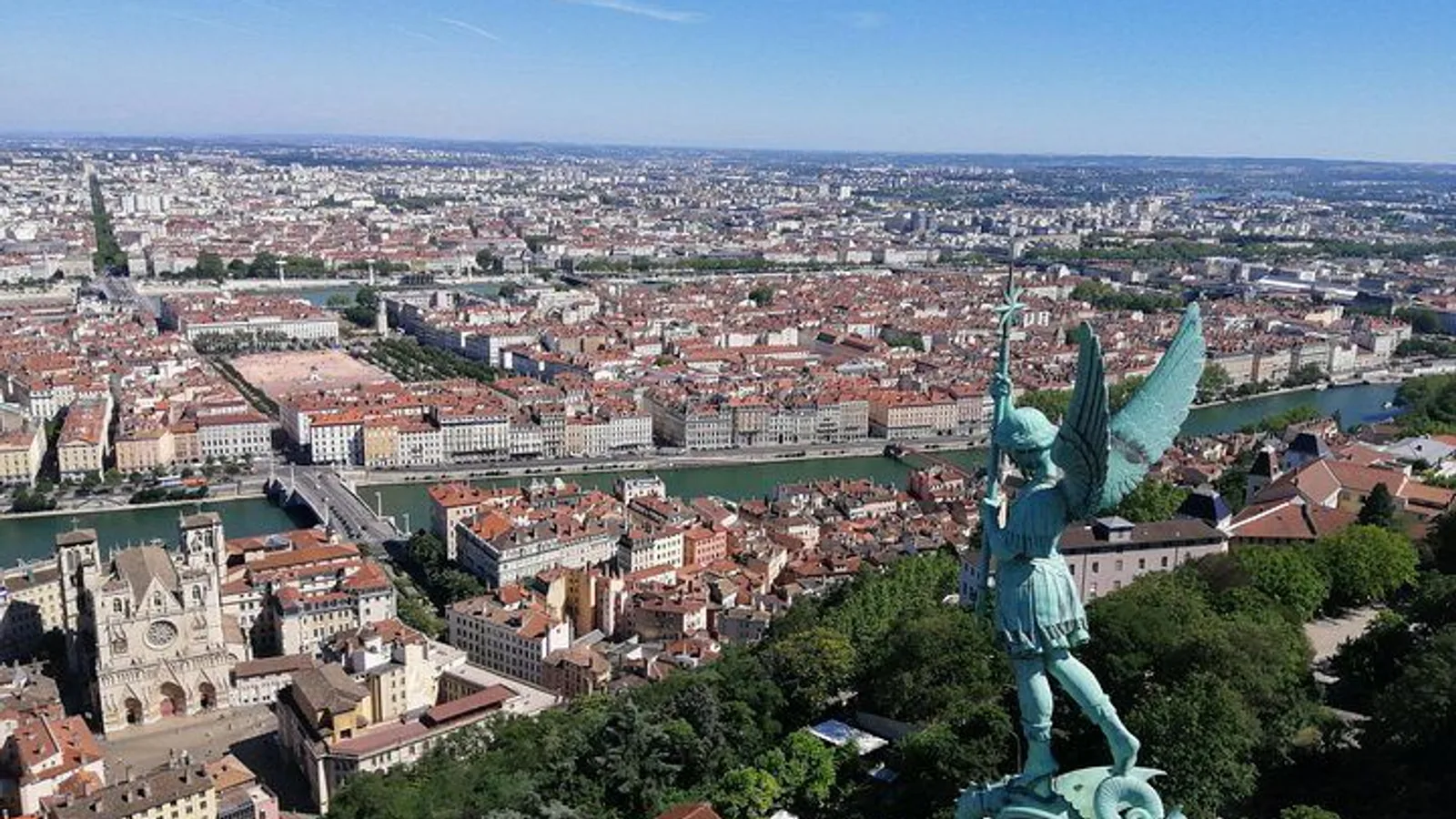 Lyon Highlights: Fourviere Hill & Old Town private tour excursion