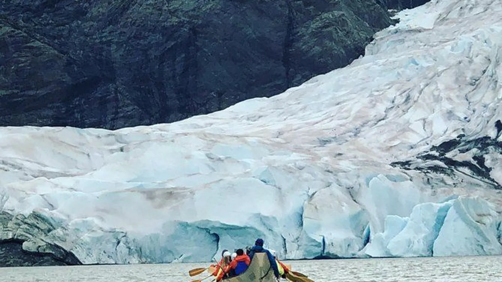 Mendenhall Glacier Lake Canoe Tour excursion