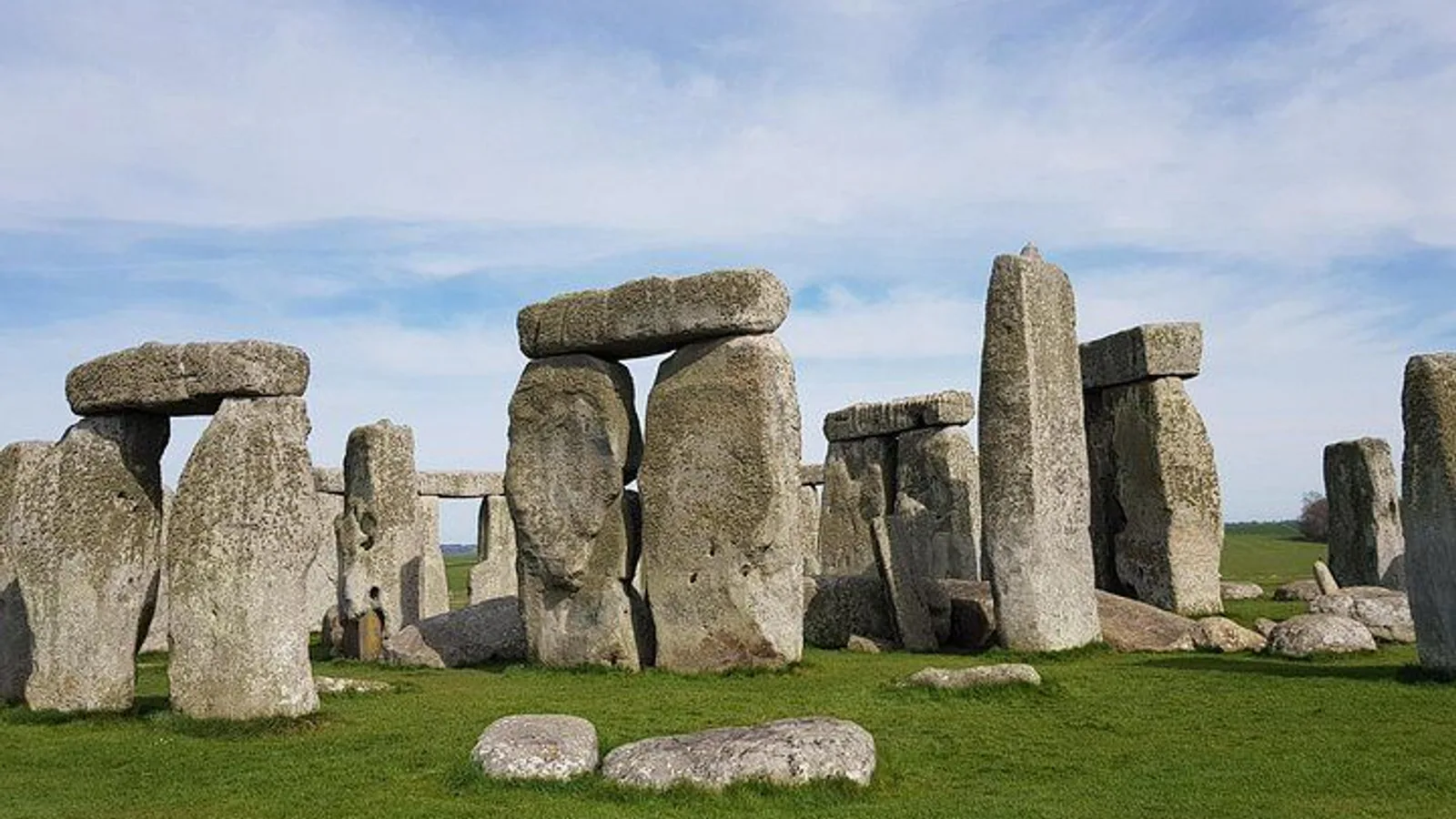Transfers between Southampton and London via famous attractions excursion
