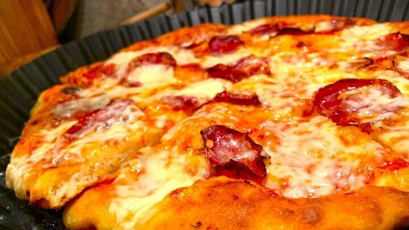 Homemade Italian Pizza & Focaccia Experience with a Local Family excursion