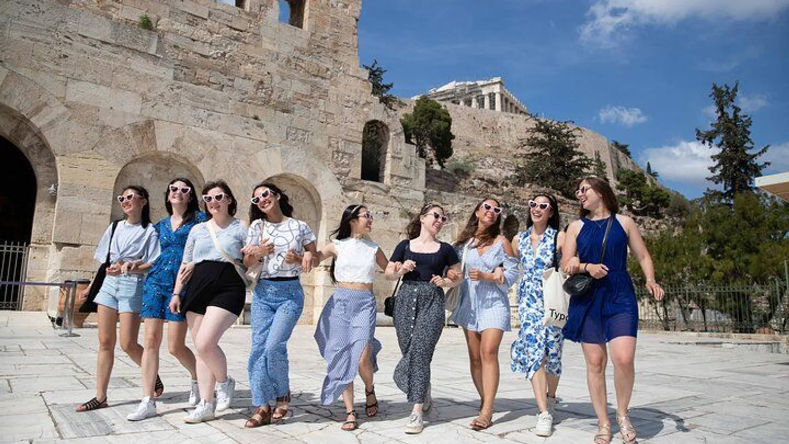Athens Old City Private Photoshoot Tour/ 3hours excursion
