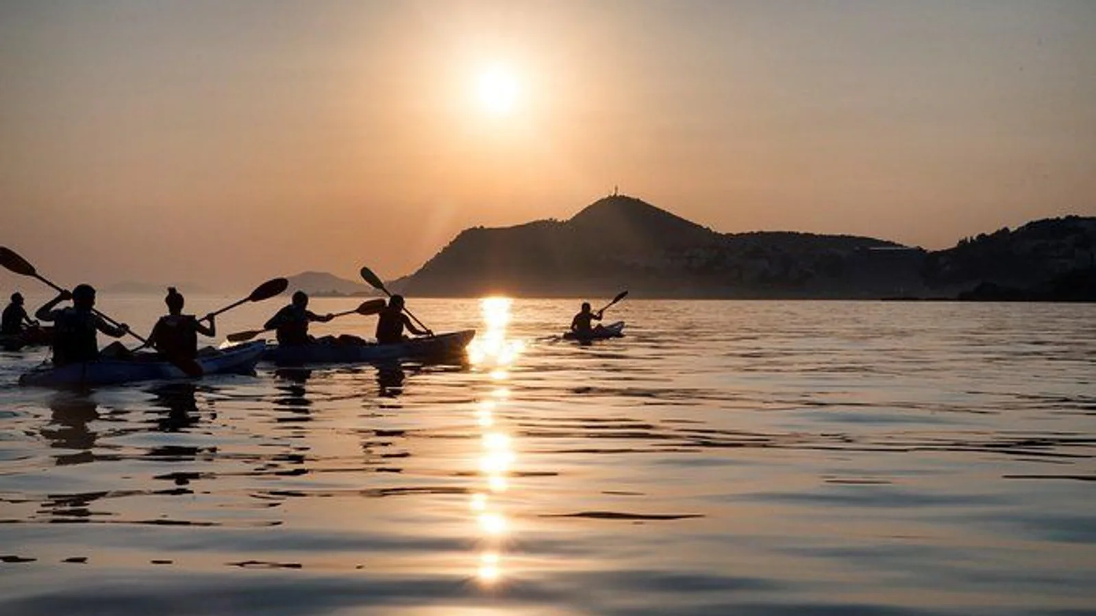 Dubrovnik Sunset Sea Kayaking with Wine Tasting Tour excursion