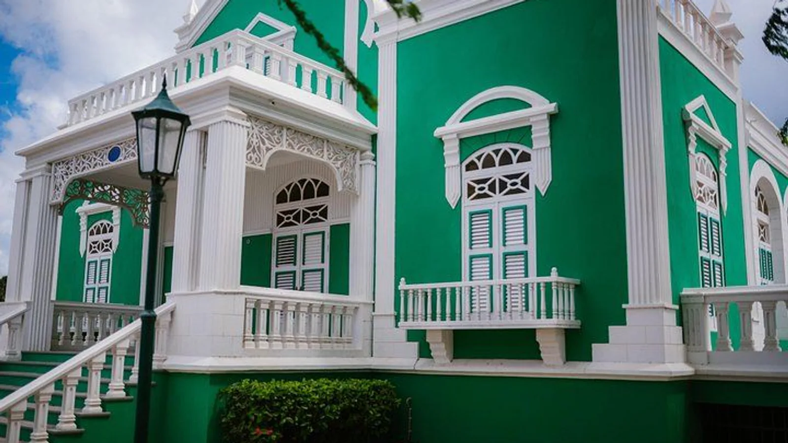 Aruba Downtown Historic and Cultural Walking Tour excursion