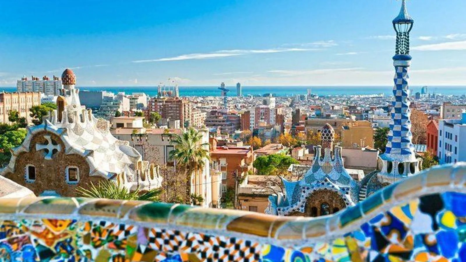 Barcelona in One Day: Sagrada Familia, Park Guell and Old Town excursion